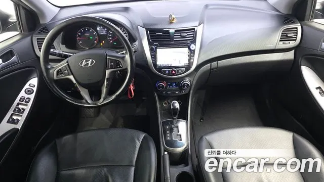Hyundai Accent 2016 thumb 7