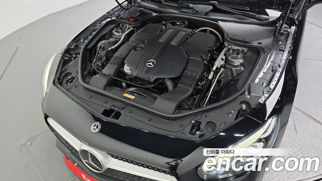 Mercedes-Benz SL-Класс 2017 thumb 6