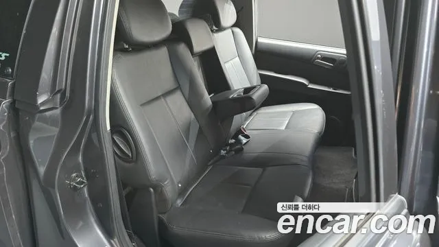 KG_Mobility_Ssangyong KORANDO 2017 thumb 12