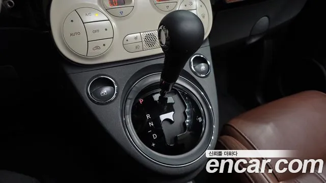 Fiat 500 2016 thumb 8