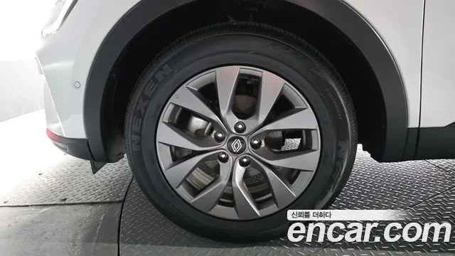 Renault-KoreaSamsung Arkana 2025 thumb 4