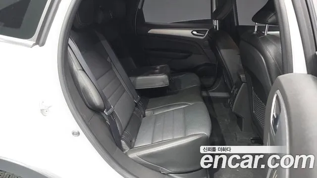 Renault-KoreaSamsung Arkana 2025 thumb 11