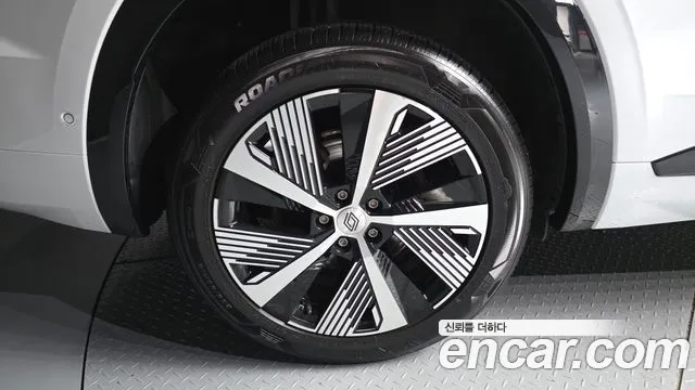 Renault-KoreaSamsung Koleos 2024 thumb 5
