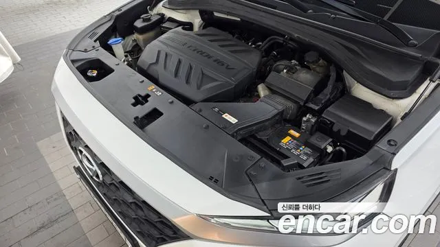 Hyundai Santa Fe 2018 thumb 6
