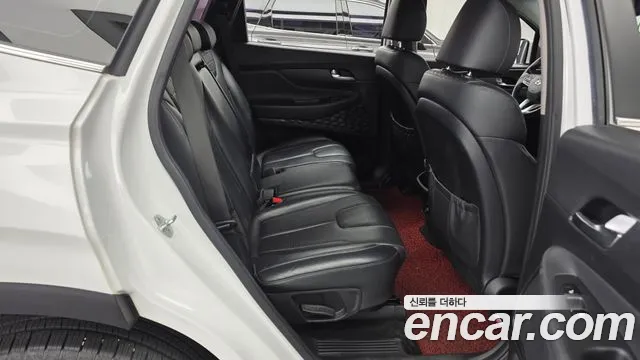 Hyundai Santa Fe 2018 thumb 12