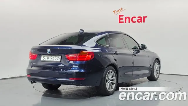 BMW Gran Turismo 2015 thumb 2
