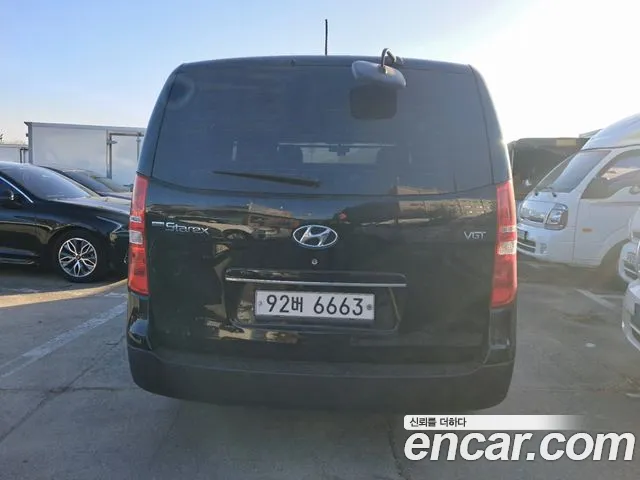 Hyundai Starex 2018 thumb 4