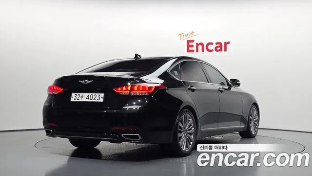 Genesis G80 2017 thumb 2