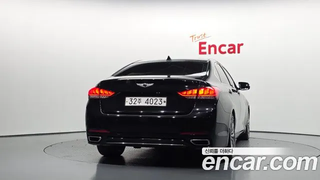 Genesis G80 2017 thumb 4