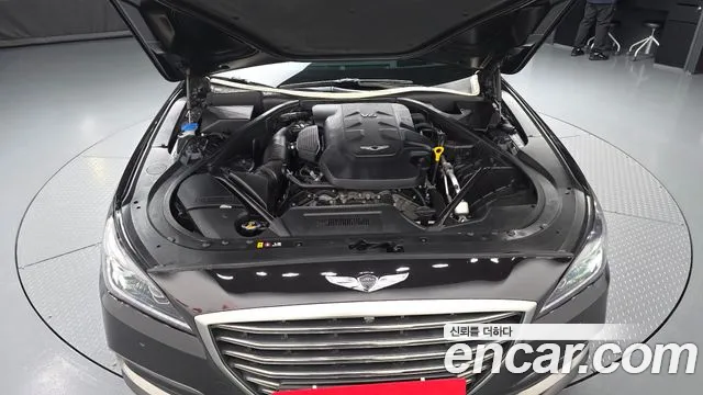 Genesis G80 2017 thumb 6