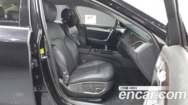 Genesis G80 2017 thumb 11