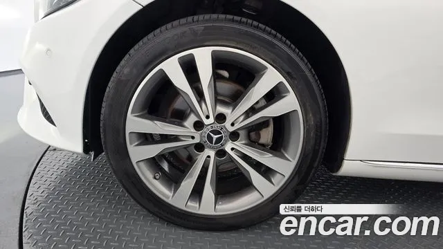 Mercedes-Benz C-Класс 2020 thumb 5
