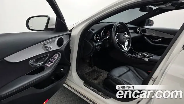 Mercedes-Benz C-Класс 2020 thumb 10