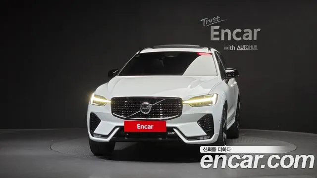 Volvo XC60 2021 thumb 2