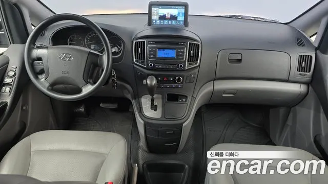 Hyundai Starex 2017 thumb 7