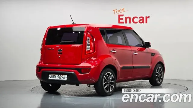 Kia Soul 2012 thumb 2