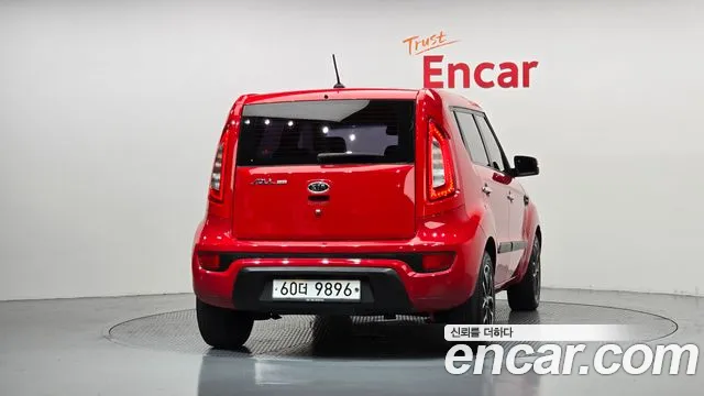 Kia Soul 2012 thumb 4