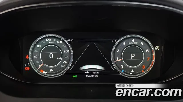 Jaguar E-Pace 2019 thumb 8