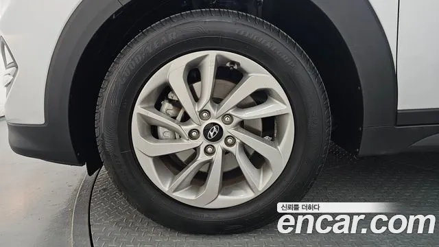 Hyundai Tucson 2015 thumb 5