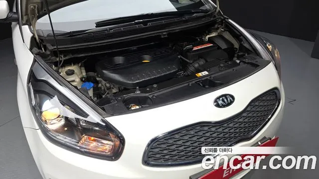 Kia Carens 2014 thumb 6