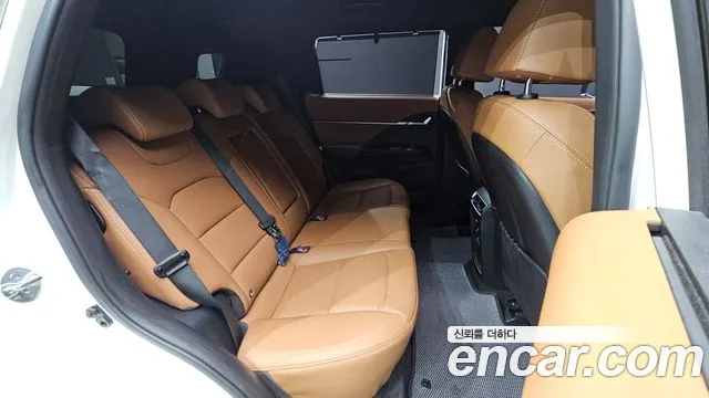 KG_Mobility_Ssangyong Torres 2023 thumb 11