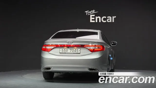 Hyundai Grandeur 2013 thumb 4