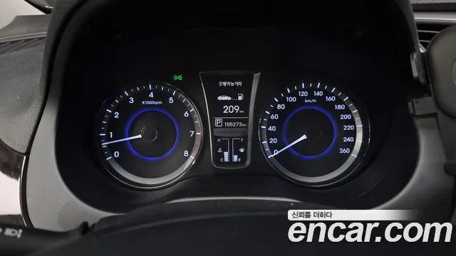 Hyundai Grandeur 2013 thumb 8