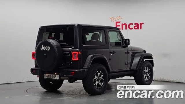 Jeep Wrangler 2020 thumb 2