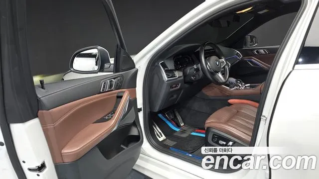 BMW X6 2022 thumb 10