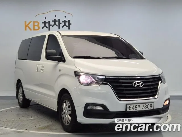Hyundai Starex 2018 thumb 4
