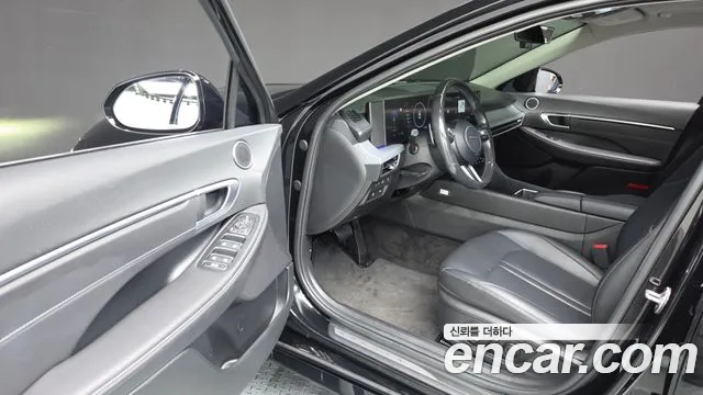 Hyundai Sonata 2023 thumb 10