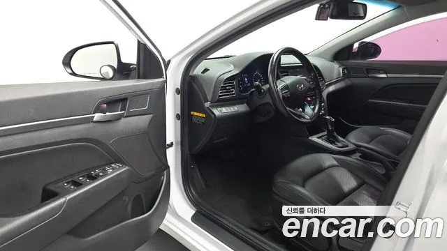 Hyundai Avante 2020 thumb 10