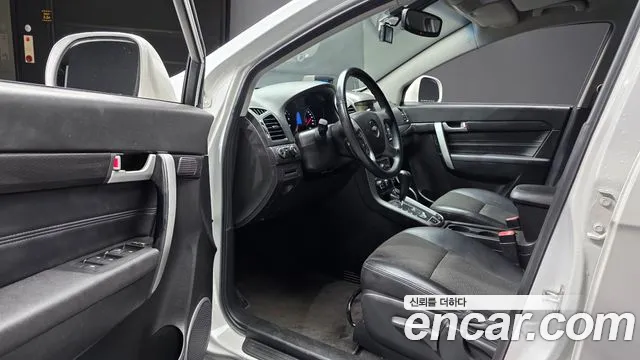 ChevroletGMDaewoo Captiva 2015 thumb 10