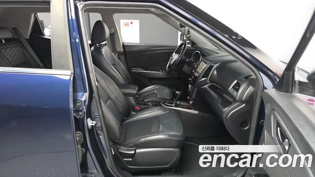 KG_Mobility_Ssangyong TIBOLI 2017 thumb 11