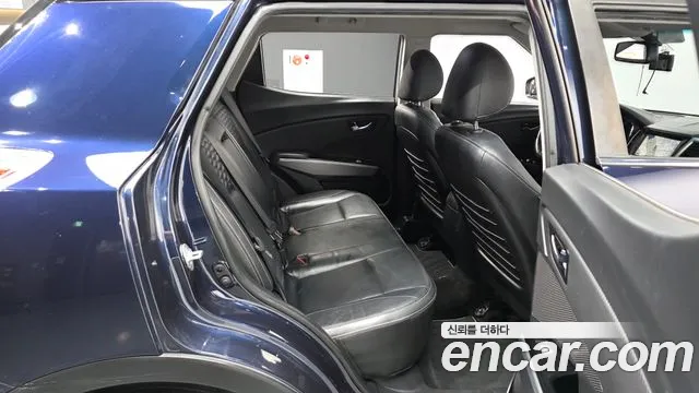 KG_Mobility_Ssangyong TIBOLI 2017 thumb 12