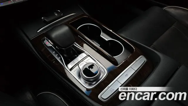 Kia K9 2019 thumb 8