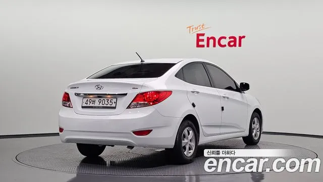 Hyundai Accent 2013 thumb 2