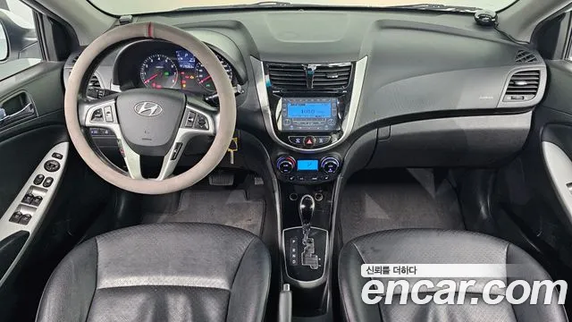 Hyundai Accent 2013 thumb 7