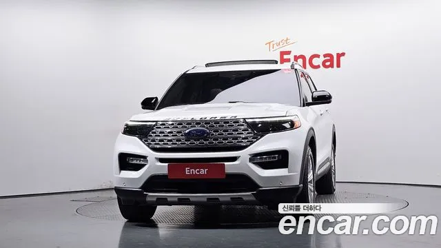 Ford Explorer 2020 thumb 3