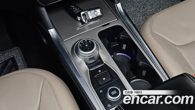 Ford Explorer 2020 thumb 9