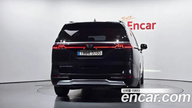 Kia Carnival 2020 thumb 4