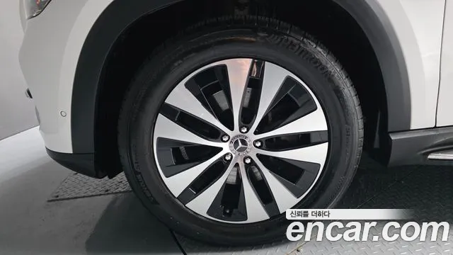 Mercedes-Benz GLE 2023 thumb 5