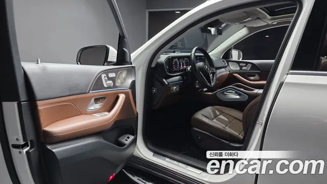 Mercedes-Benz GLE 2023 thumb 10