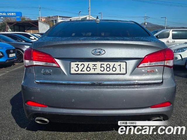Hyundai i40 2012 thumb 5