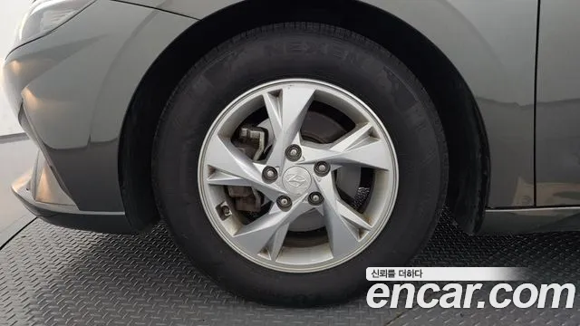 Hyundai Avante 2021 thumb 5