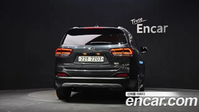 Kia Sorento 2015 thumb 4