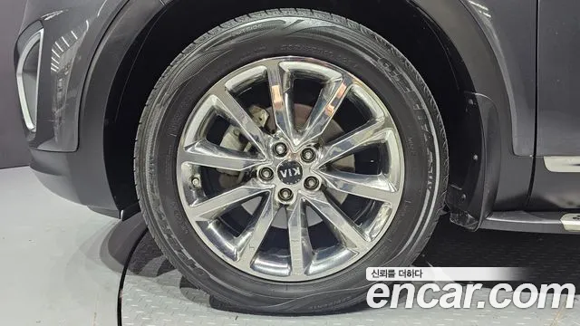 Kia Sorento 2015 thumb 5