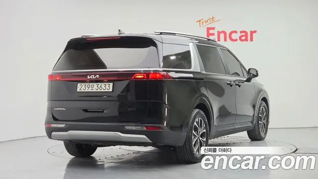 Kia Carnival 2023 thumb 2