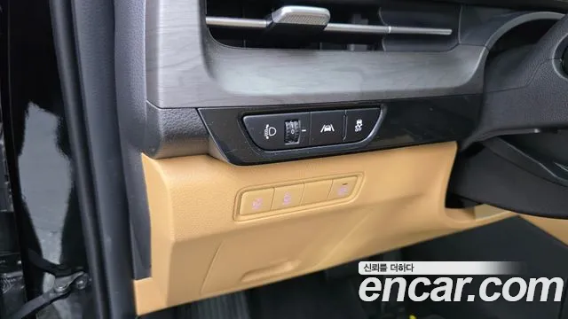 Kia Carnival 2023 thumb 12