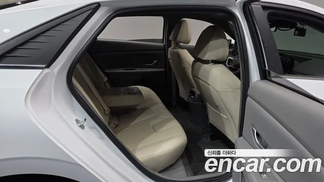 Hyundai Avante 2022 thumb 11